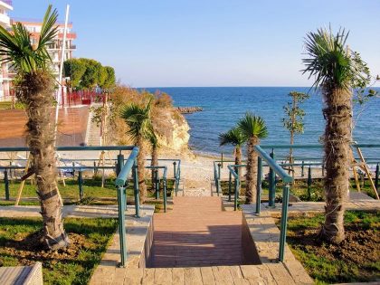 * Sold* Beach front line apartment, 1 bed, furnished – Lost in Paradise, St. Vlas