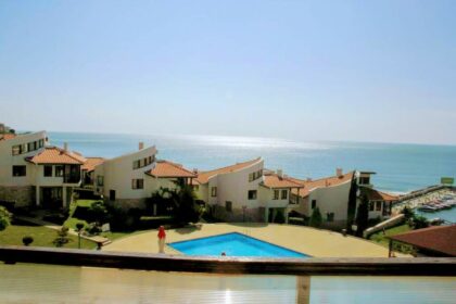 2-bed apartment with fantastic sea-views in “Diamond”, St.Vlas