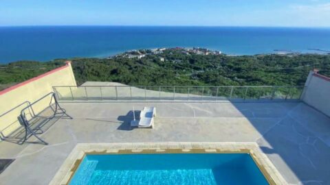 Phenomenal: One of a kind property with unbeatable panoramic sea-view  * Sold *