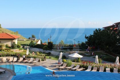 55 sq.m. studio with sea-view in Garden of Eden, St. Vlas