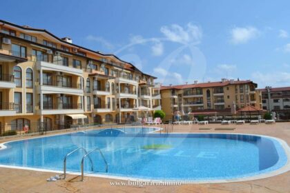 2-bed apartment near the beach in St. Vlas – Aqua Dreams