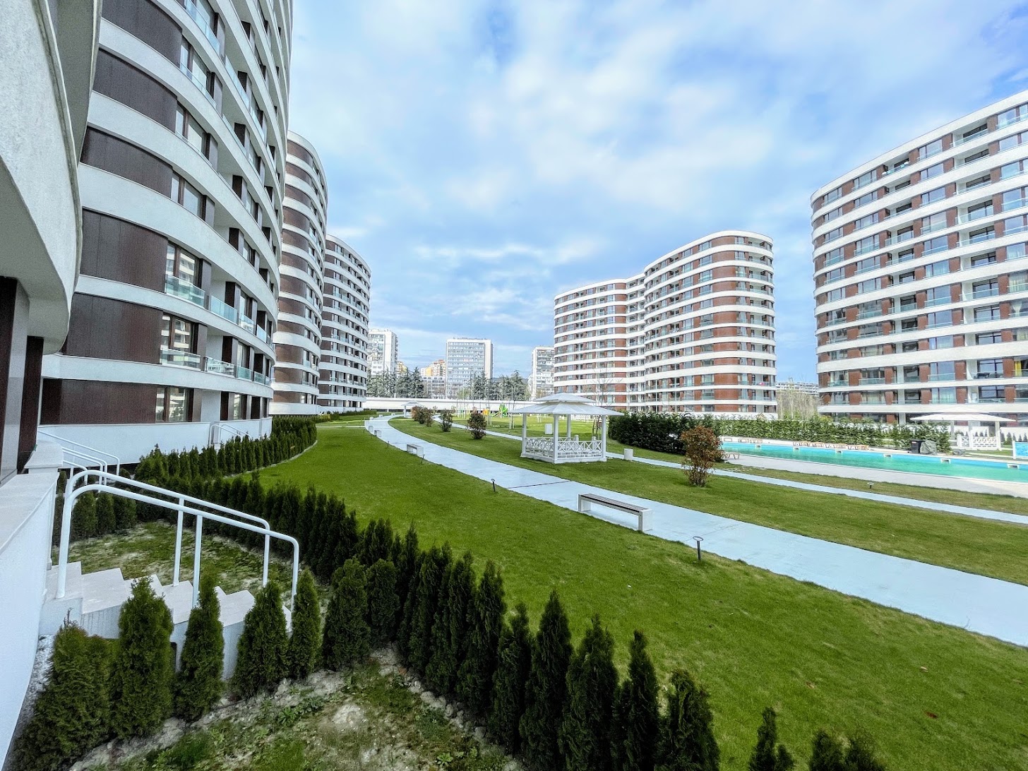 New 2bed apartment in downtown Varna in a fantastic complex