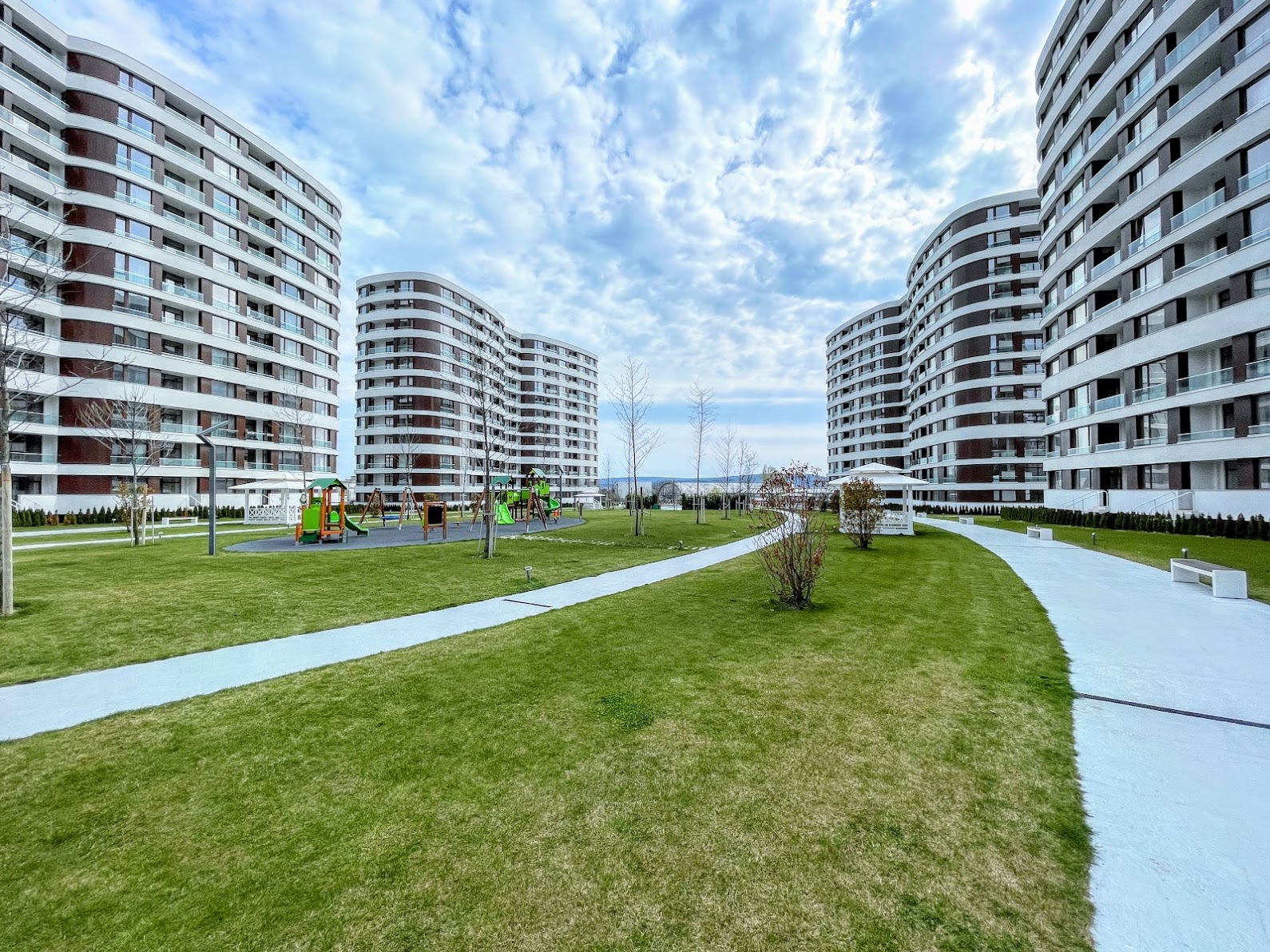 New 2bed apartment in downtown Varna in a fantastic complex