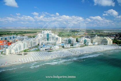 Beachfront apartment in Pomorie – Sunset  * Sold *