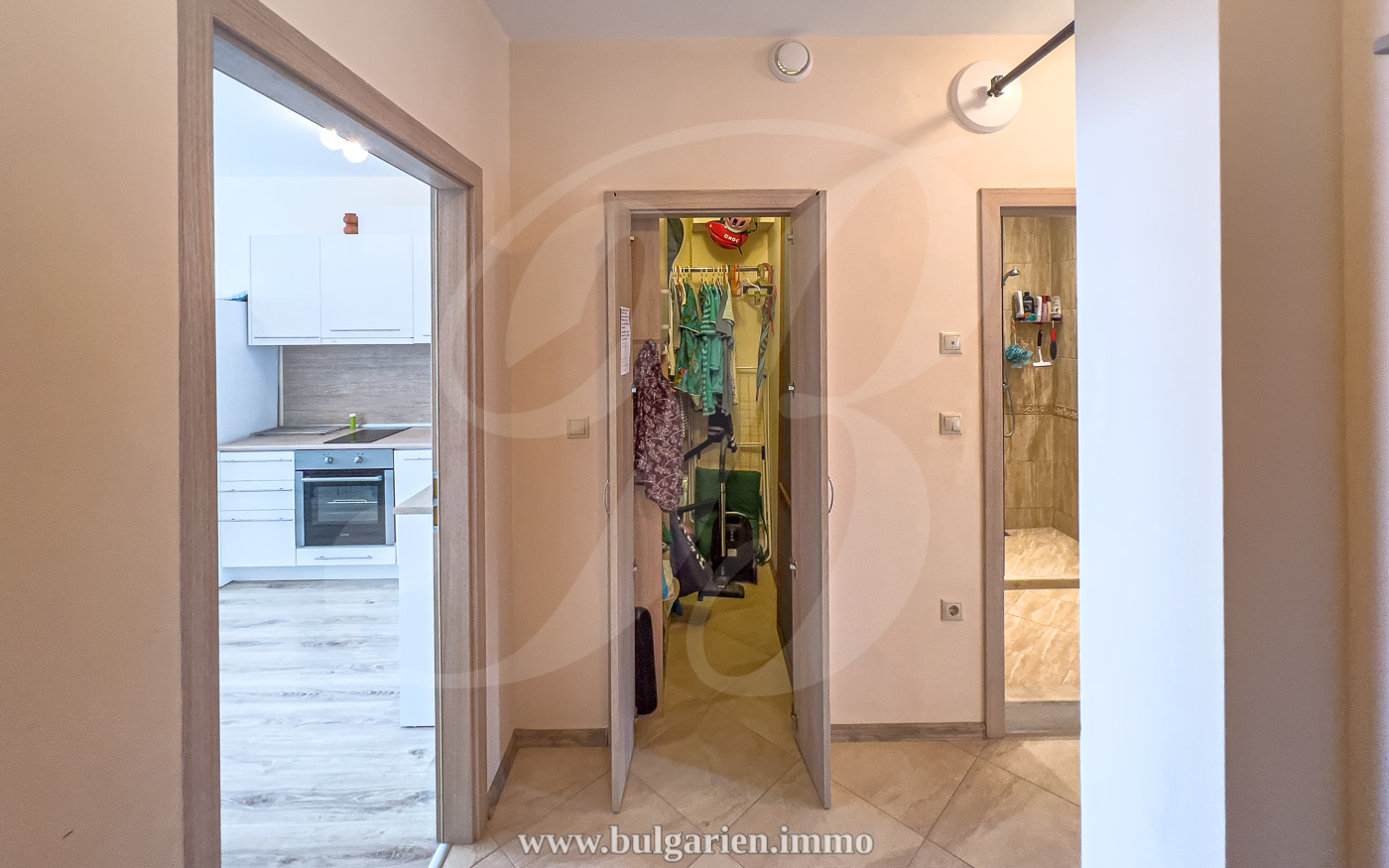 2bed apartment by the beach in Varna South Bay