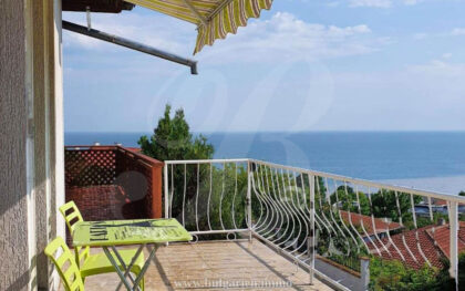 House by the beach in Kavarna