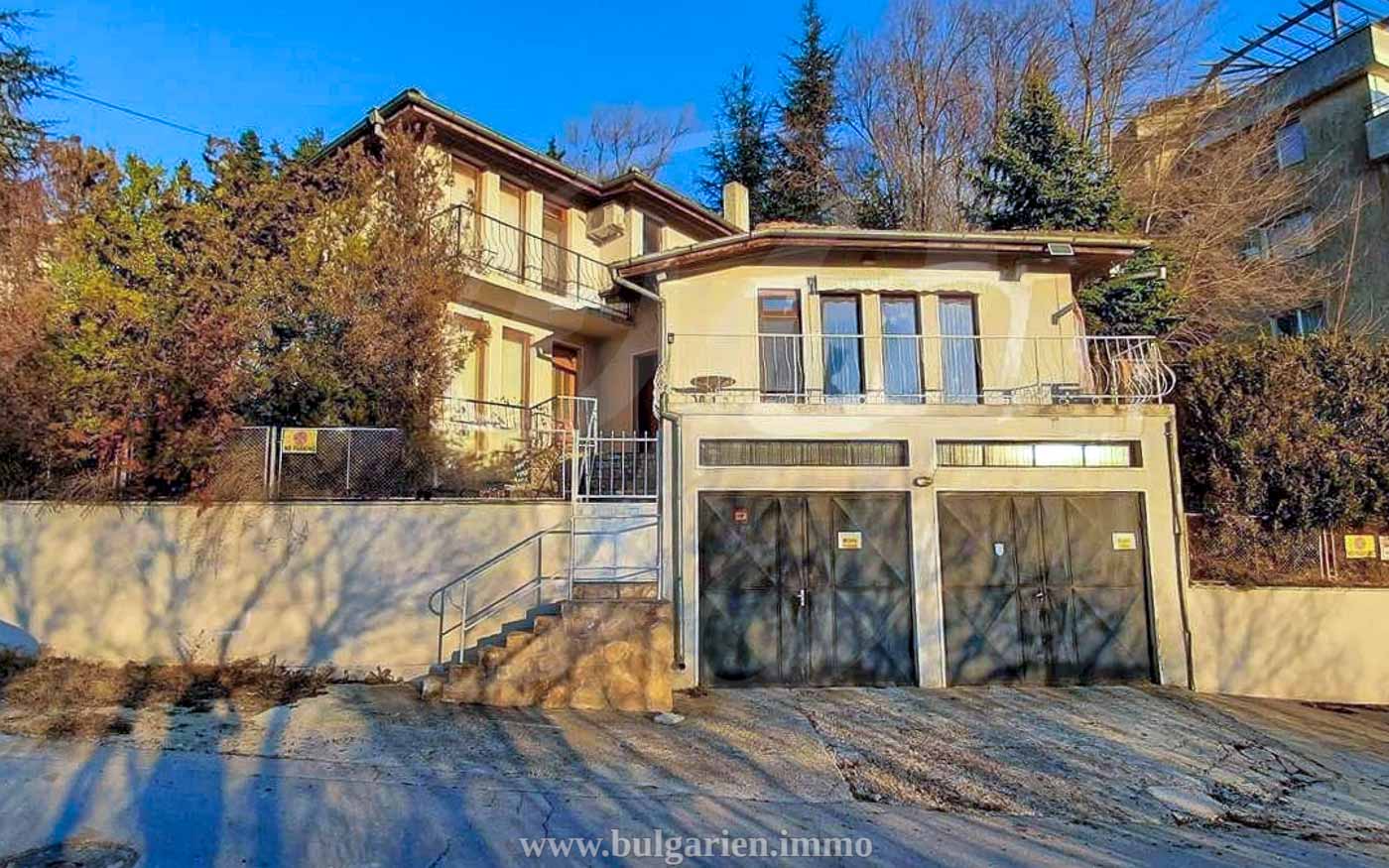 House by the beach in Kavarna