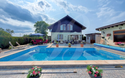 Excellent countryside house between near Dobrich – 20min from the coast